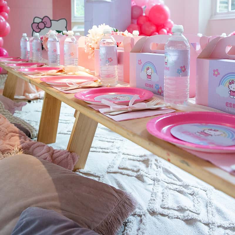 Melvyn's Lux Picnic